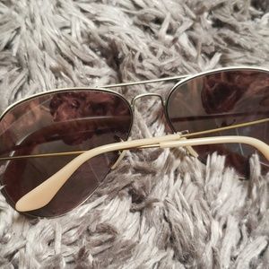 Rayban Avator sunglasses